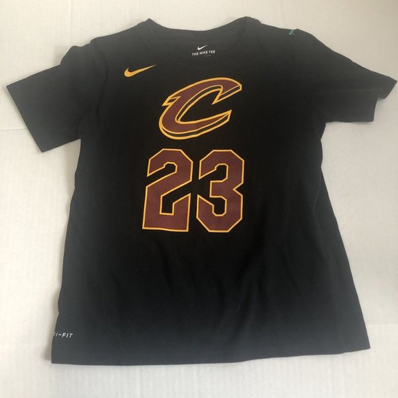 Kids Cleveland Cavaliers, NikeDri-Fit, Number 23 James Tshirt, Size Small - Picture 1 of 3